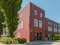 Te koop: P. Engelvaartstraat 15, 3201KD Spijkenisse