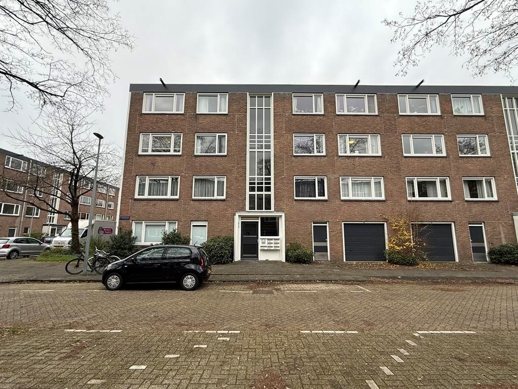 Schierstins 68, Amsterdam