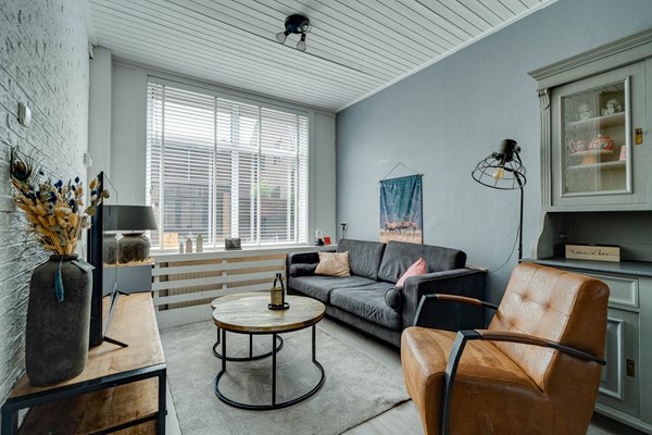 Verkocht onder voorbehoud: Nieuwstraat 22, 2223BR Katwijk aan Zee Verkocht onder voorbehoud: Nieuwstraat 22, 2223BR Katwijk aan Zee