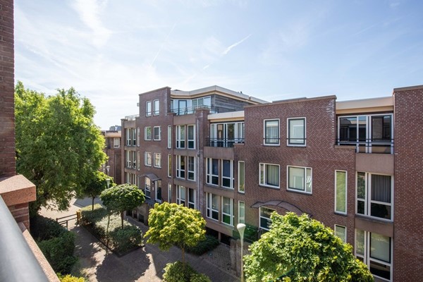 Verkocht onder voorbehoud: Hofstraat 86, 2231WX Rijnsburg Verkocht onder voorbehoud: Hofstraat 86, 2231WX Rijnsburg