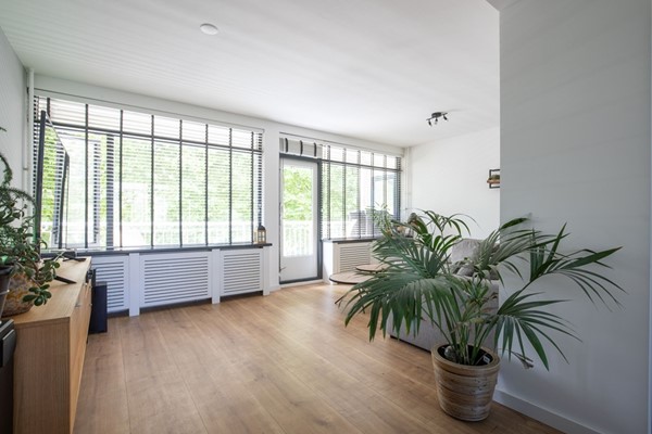 Verkocht onder voorbehoud: Joseph Haydnlaan 22, 2324AS Leiden Verkocht onder voorbehoud: Joseph Haydnlaan 22, 2324AS Leiden