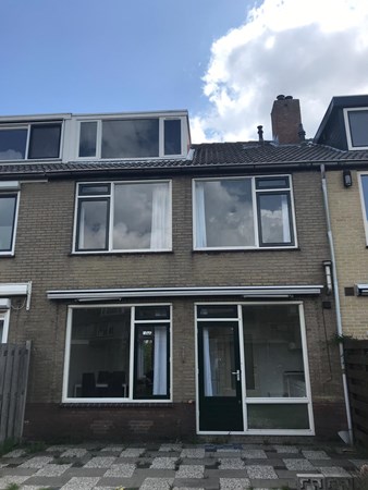 Te huur: Woning voor technisch personeel te huur met 4 slaapkamers in Spijkenisse nabij Maasvlakte Te huur: Woning voor technisch personeel te huur met 4 slaapkamers in Spijkenisse nabij Maasvlakte