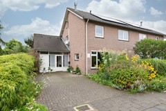 Onder bod: Kruisbergsestraat 57, 6611AH Overasselt