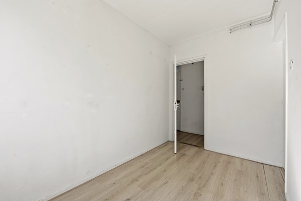 Foto_Hogenbanweg130C_Rotterdam_27.jpg 10