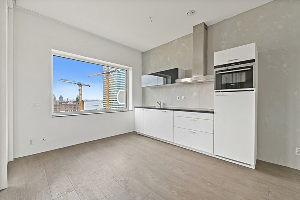 Foto_VanderHoevenplein35_Rotterdam_18.jpg 5