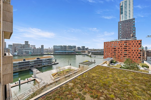 Foto_VanderHoevenplein35_Rotterdam_23.jpg 21