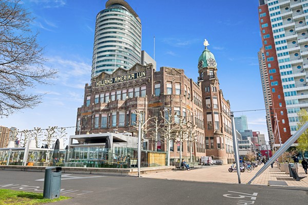 Foto_VanderHoevenplein35_Rotterdam_40.jpg 35