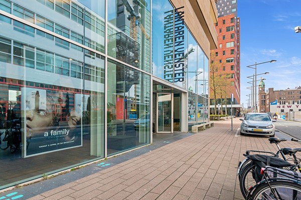 Foto_VanderHoevenplein35_Rotterdam_35.jpg 42