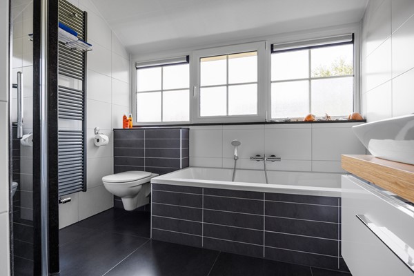 Medium property photo - W F de Boerstraat 30, 9367 RT De Wilp
