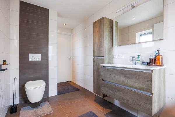 Medium property photo - Provincialeweg 146, 9865 AM Opende