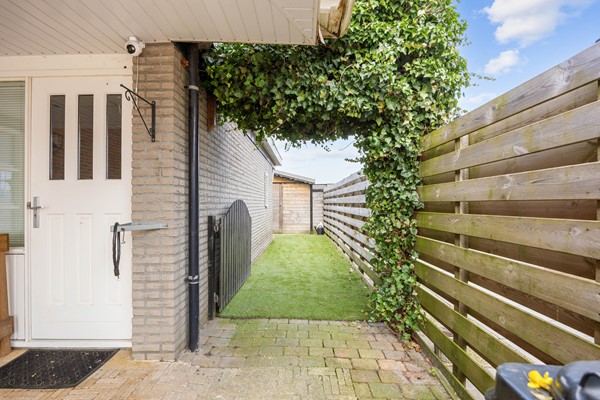 Medium property photo - Boveneind 67, 9351 AT Leek