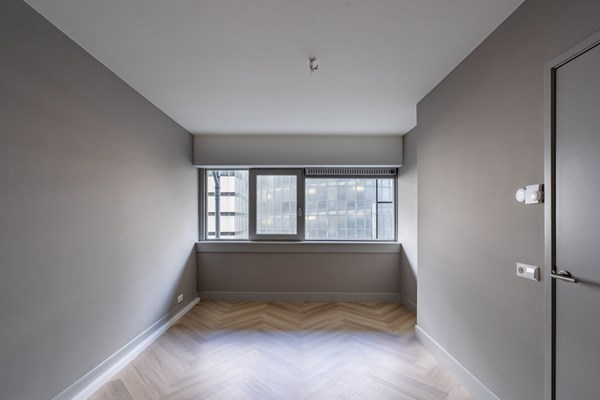 Medium property photo - Kruiskade, 3012 EG Rotterdam