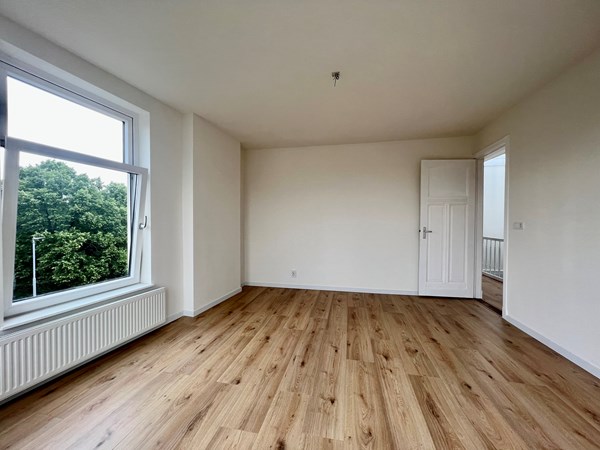 Medium property photo - Bergselaan, 3037 BJ Rotterdam