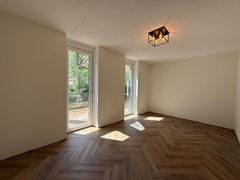 9f1f6b63-96c0-4e07-ba42-fedc0f43a70a.jpg