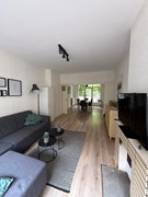 8f234e5a-cccb-40bf-a0ef-bafdd4bd63f7.jpg
