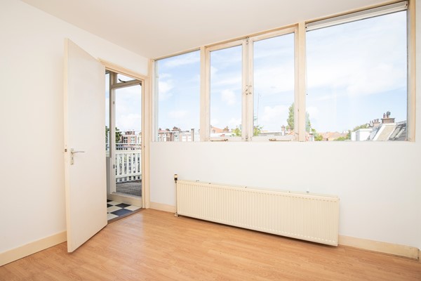 Medium property photo - Loosduinseweg, 2571 AS Den Haag