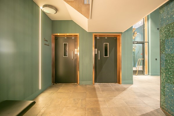 Medium property photo - Kruiskade, 3012 EG Rotterdam