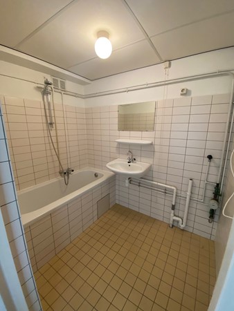 Medium property photo - Kruiskade, 3012 EG Rotterdam