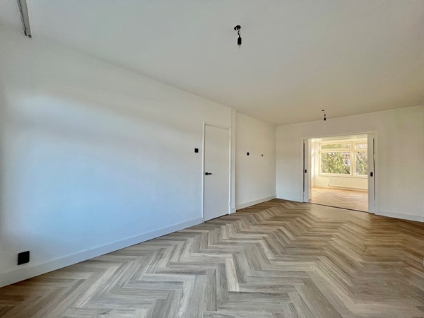 Medium property photo - Stationssingel, 3033 HH Rotterdam