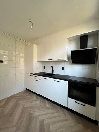 Medium property photo - Stationssingel, 3033 HH Rotterdam