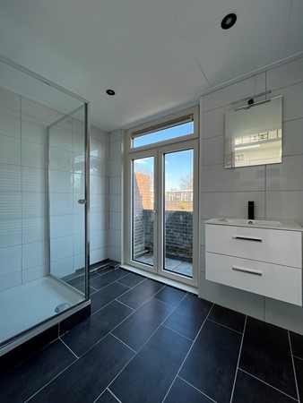 Medium property photo - Stationssingel, 3033 HH Rotterdam