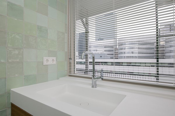 Medium property photo - Kruiskade, 3012 EG Rotterdam