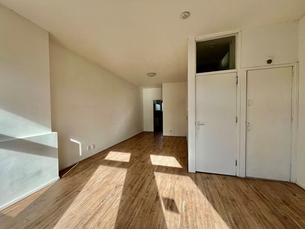 Medium property photo - Strevelsweg, 3073 DV Rotterdam