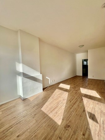 Medium property photo - Strevelsweg, 3073 DV Rotterdam