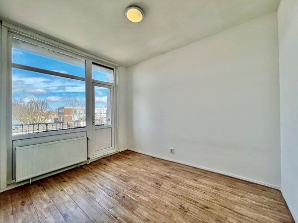 Medium property photo - Strevelsweg, 3073 DV Rotterdam