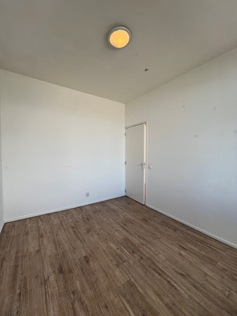 Medium property photo - Strevelsweg, 3073 DV Rotterdam