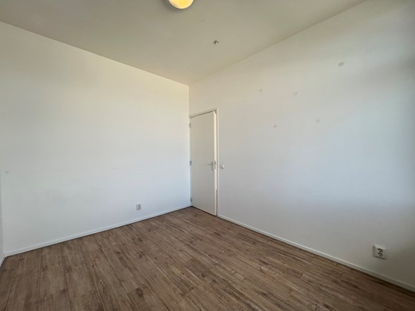 Medium property photo - Strevelsweg, 3073 DV Rotterdam