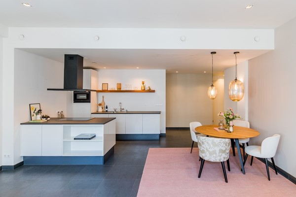 Medium property photo - Westplein, 3016 BM Rotterdam