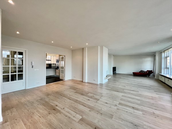 Medium property photo - Schiedamse Vest, 3011 BG Rotterdam