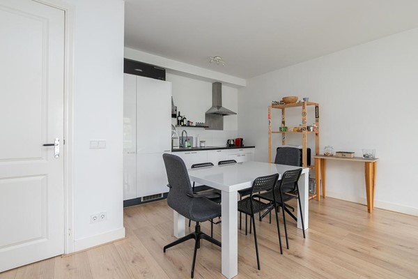 Medium property photo - Nieuwe Binnenweg, 3015 BJ Rotterdam