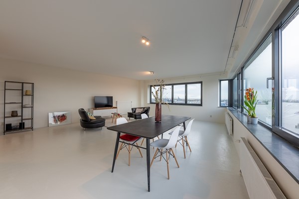 Medium property photo - Lloydkade, 3024 WZ Rotterdam