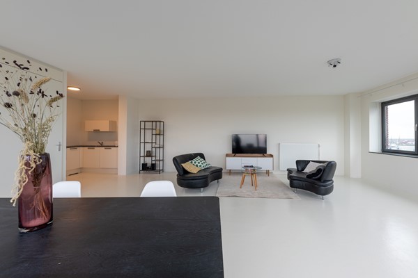Medium property photo - Lloydkade, 3024 WZ Rotterdam