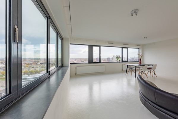 Medium property photo - Lloydkade, 3024 WZ Rotterdam