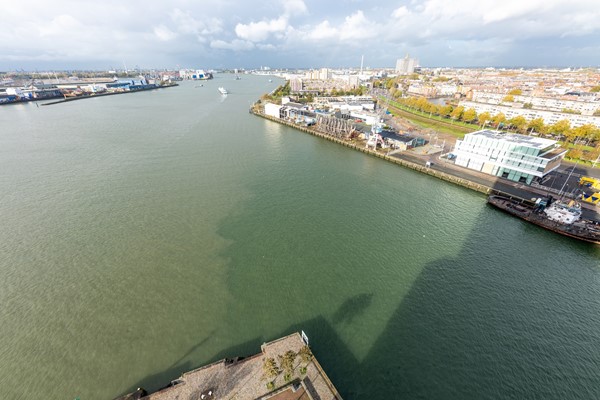 Medium property photo - Lloydkade, 3024 WZ Rotterdam