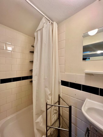 Medium property photo - West-Kruiskade, 3014 AL Rotterdam