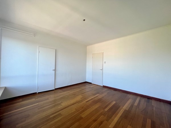 Medium property photo - Tjalklaan, 3028 JJ Rotterdam