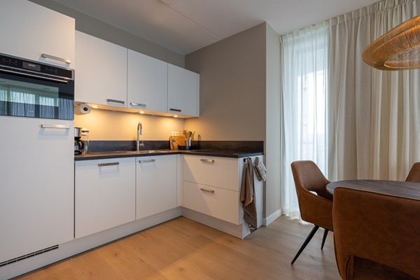 Medium property photo - Bergweg, 3036 BH Rotterdam