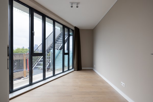 Medium property photo - Bergweg, 3036 BH Rotterdam