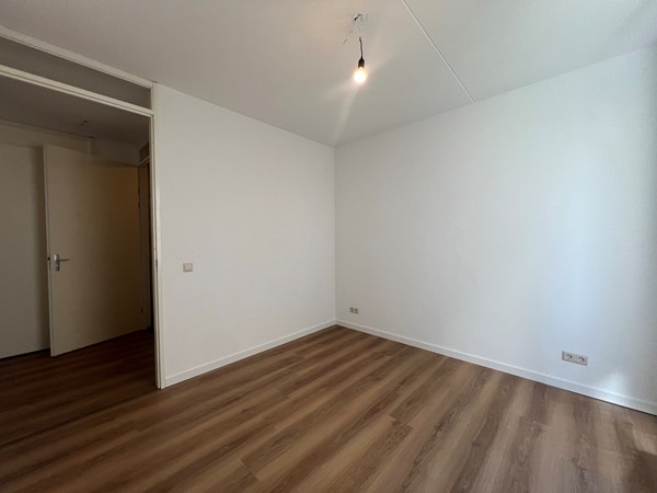 Medium property photo - V.O.C.-Plein, 3024 SV Rotterdam