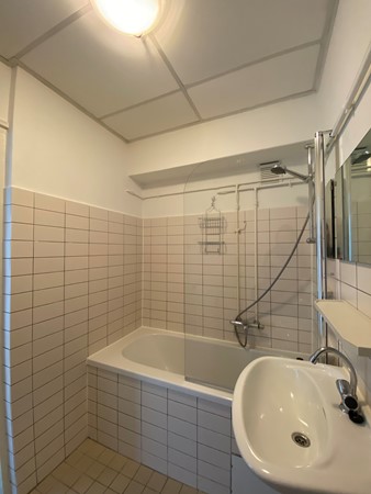 Medium property photo - Kruiskade, 3012 EG Rotterdam