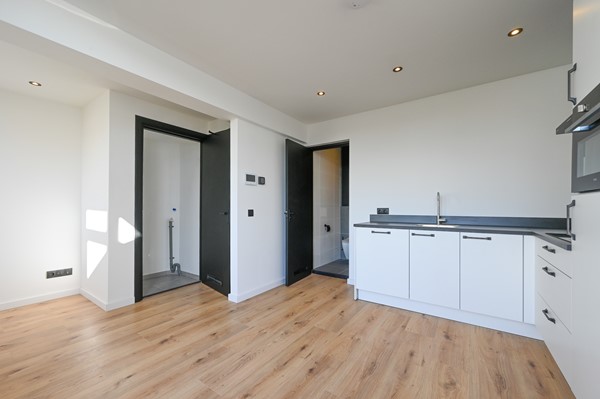 Medium property photo - Van 't Hoffplein, 3112 JS Schiedam