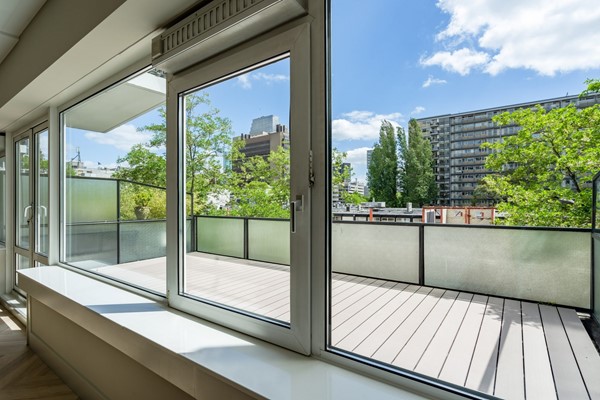 Woning te huur: Kruiskade 3012E, Rotterdam