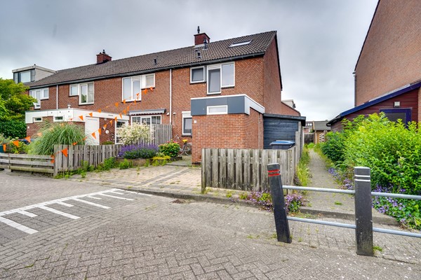 Foto - Te koop: Spiering 8, 3225 XK Hellevoetsluis