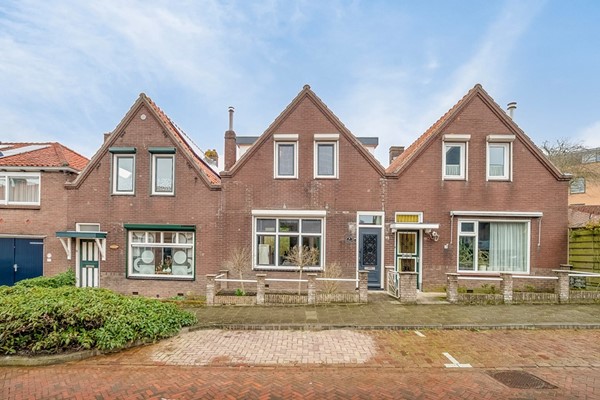 Burgemeester Langebeekestraat 4, Arnemuiden