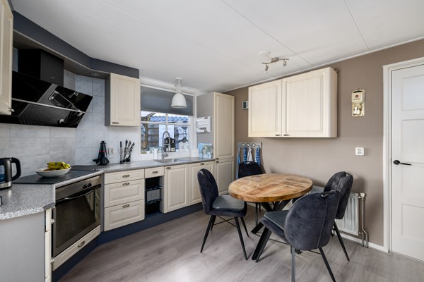 Wilhelminastraat 2 Sint Nicolaasga-7.jpg 8