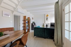 Nieuwe Zijds Burgwal 19-11.jpg